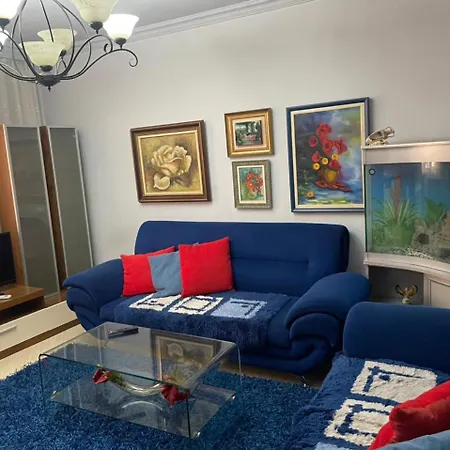 Tirana Apartment Apartamento *